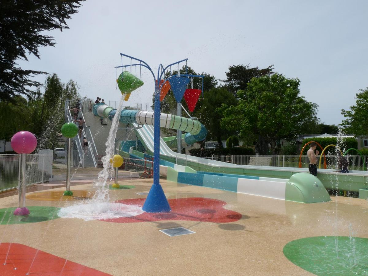 Camping Paradis Aloe Médis Exterior foto